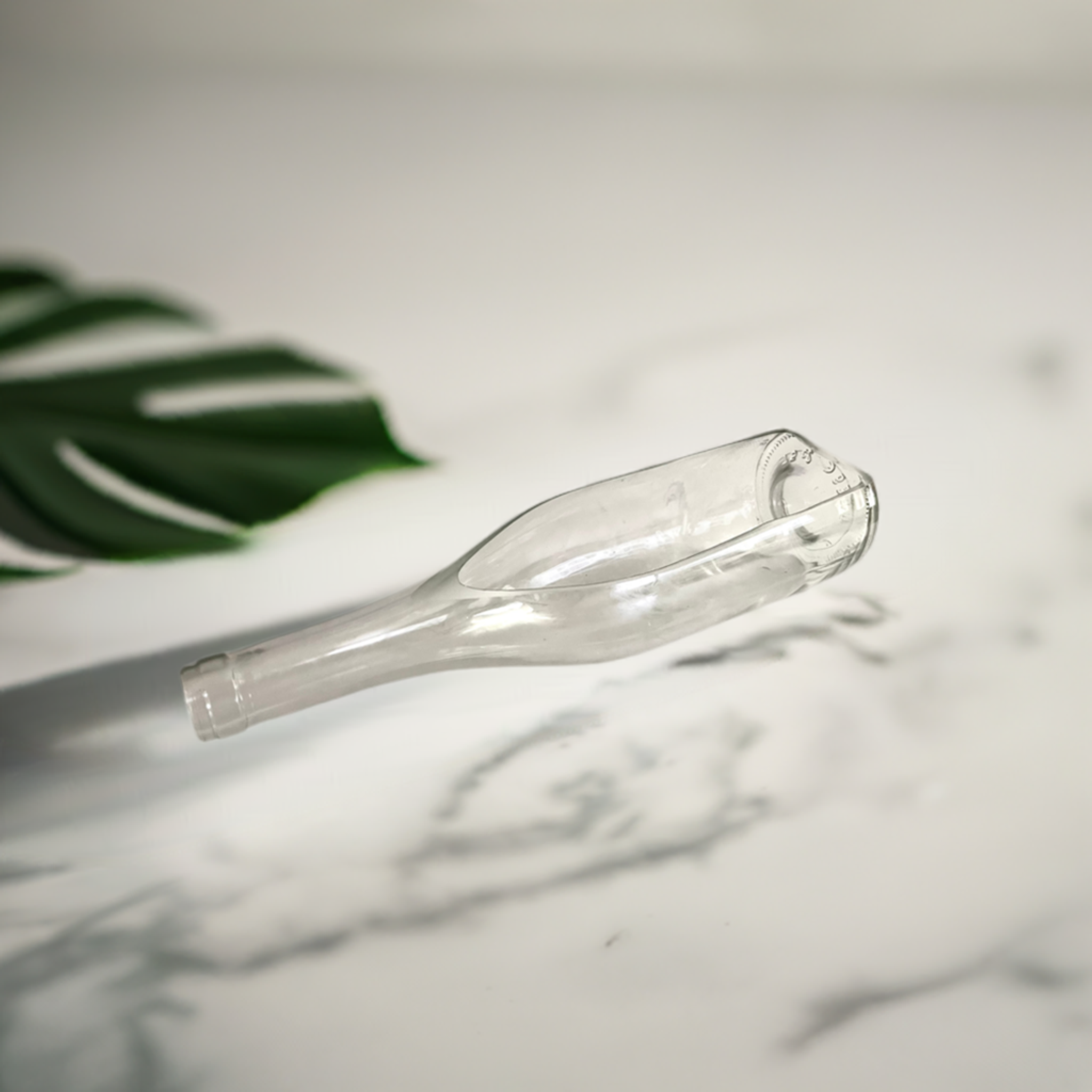 Wine Bottle Cut in Half, Side Cut Bottle Planter, Succulents Planter, Wine Bottle Planter, Wine Bottle Platter Dish, Glass Bottle Bowl With Or Without Lid - Wine Not Upcycle