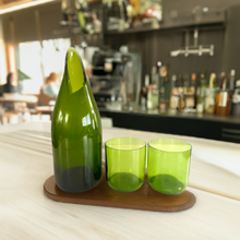 Cargar imagen en el visor de la galería, Green Glass Carafe, Glass Bottle Wine Decanter, with Set of Two 8oz Tumblers
